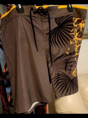 Men's Brown & Yellow Tropical Print Swim Shorts